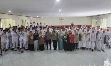 PROGRAM POLISI RW MENCAKUP POLISI MENGAJAR POLRES BOGOR DI KENALKAN KEPADA LAPISAN MASYARAKAT DAN PELAJAR SEKOLAH BAIK TINGKAT SDN SMP DAN SMA DI WILAYAH KABUPATEN BOGOR