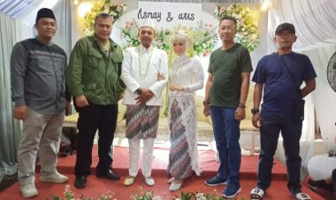 Selamat menempuh hidup baru, Aris  and Ismay