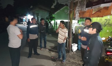 JAGA KONDUSIFITAS SAAT RAMADHAN, POLSEK SUKARAJA POLRES BOGOR GENCARKAN PATROLI MALAM