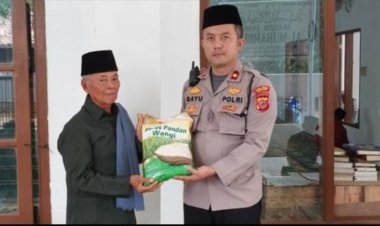 Polsek Gunung Putri Polres Bogor dan Jajaran Lakukan Baksos di Bulan Ramdhan