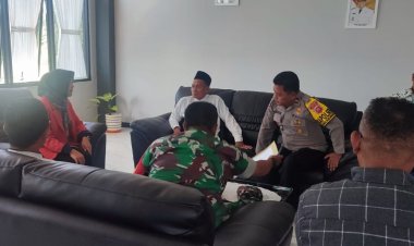 Kapolsek Rancabungur Polres Bogor Polda Jabar Memberikan Pembekalan Jelang Pelantikan Kepala Desa Terpilih Tahun 2023