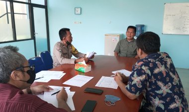 Bhabinkamtibmas Polsek Citeureup Polres Bogor Polda Jabar Sambangi Sekolah Puspanegara Berikan Pesan Kamtibmas