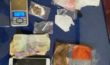 Polsek Cisarua Polres Bogor Ungkapn 4 Orang Pelaku Penyelahgunaan Narkotika Tembakau Sintentis