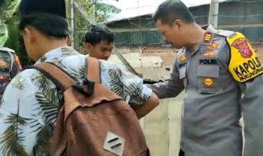 Diduga Hendak Gelar Aksi Tawuran 4 (empat) Orang Remaja Diberikan Teguran Keras Oleh Kapolsek Parungpanjang Polres Bogor Polda Jabar