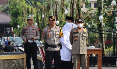 Polres Banjarnegara Lakukan Pengamanan Upacara Hari Santri Nasional 2022