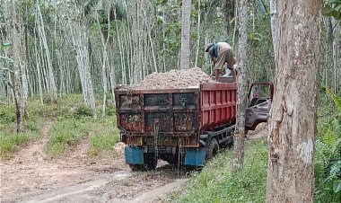 Terkesan Dibiarkan,Tambang Pasir Ilegal, Di Umbul Ripin Desa Bangun Sari Kec.Tanjung Sari Lampung Selatan