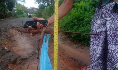 Miriiis!! Jembatan Swadaya Masyarakat Amblas 50 Cm Tak Juga Dapat Perhatian Dari Pemerintah