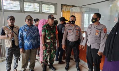 Posek Seputih Surabaya Bersinergi Dengan TNI Lakukan Pengamanan Dan Monitoring Di Kantor Pos