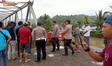 Jembatan Pekon Way Laay Kembali Amblas, Arus Lalulintas Lumpuh Total