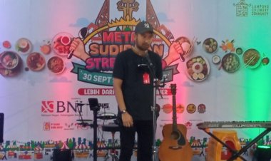 Wakil Walikota Metro Hadiri Pembukaan Metro Sudirman Street Food 