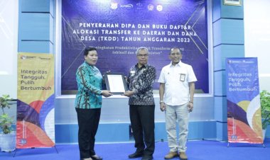 Serahkan 32 Dipa untuk 21 Satuan Kerja, KPPN Serui Bersama Pemda Yapen Dorong Sejumlah Langkah Strategis