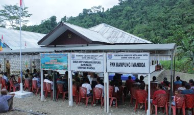Bupati Yapen Resmikan Balai Kampung Imandoa, Tetap Aktif Melayani Masyarakat Menjelang Masa Purna Tugas.