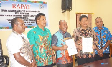Bupati Kepulauan Yapen dan Pimpinan DPRD Laksanakan Penandatanganan Nota Kesepakatan KUA-PPAS Perubahan APBD TA. 2022