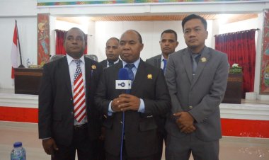 "Maksimalisasi Sektor Pajak dan Retribusi Pemda Dalam Target Peningkatan PAD" harap Ketua DPRD Yohanis G. Raubaba terhadap LKPj Pelaksanaan APBD TA. 2021