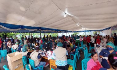 Masyarakat Kepulauan Yapen Antusias Ikuti Gerai Vaksin Presisi