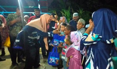 Safari Ramadhan 2022 KMB Gelar Semarak Berbagi Kasih "dari Sembako, Perlengkapan Ibadah, hingga Alat Tulis-Baca Anak"