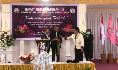 "WBI harus Mampu Menciptakan Wanita-wanita Bethel yang Kompeten Dalam Wawasan Alkitabiah", pesan Bupati Kepulauan Yapen Pada Pembukaan Rakerda WBI Ke lll Korda Papua Tengah