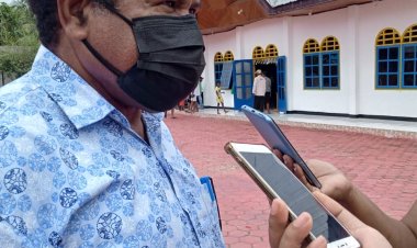 Kadis Pendidikan dan Kebudayaan Kepulauan Yapen Zakarias Sanuari Ambil Langkah Strategis Selesaikan Masalah SD Negeri Kawipi"