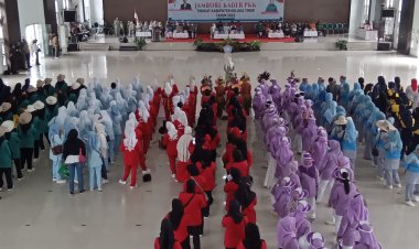 H. Sulwan Aboenawas Buka Jambore PKK Tingkat Kabupaten Kolaka Timur