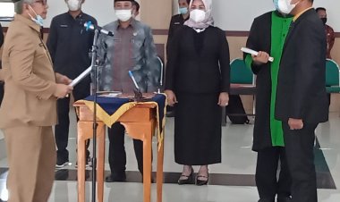H. Sulwan Aboenawas Resmi Lantik Syawal Sarifuddin Sebagai Pj Sekda Kolaka Timur