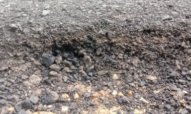 DPD GSPI Sultra  Bakal Laporkan Proyek Pengaspalan Poros Laosu - Kapoiala  Di Kementerian PUPR