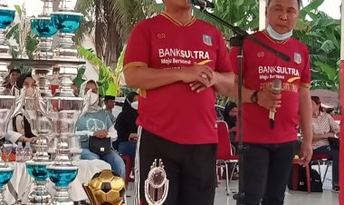 Skor 3 - 0, Kesebelasan Loea Juarai Turnamen Sepak Bola Bupati Cup II