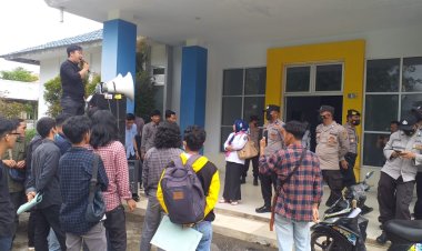 Diduga Hindari Aksi Demonstrasi, Sejumlah Pejabat Dinas PUPR Konawe Kompak Tidak Masuk Kantor