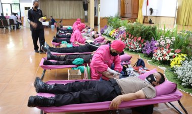 Ribuan Peserta Meriahkan Kegiatan Donor Darah Dalam Rangka HUT Bhayangkara ke 76