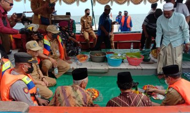 Beri Rasa Aman Dan Nyaman, Polres Demak Tingkatkan Pengamanan Tradisi Syawalan