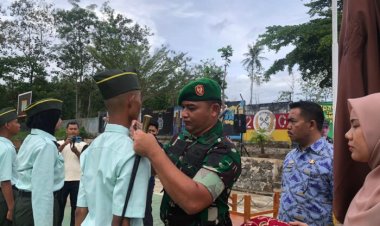 Dandim 0421/LS melantik Taruna dan Taruni SMK N 2 Kalianda