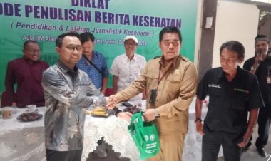 KADIS KOMINFO KARAWANG HADIRI DIKLAT PELATIHAN JURNALIS