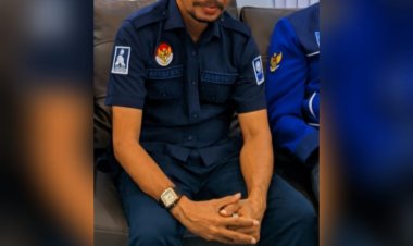 Komisi II DPRD sbb,jamadi kami mendatangi puskesmas hanya melihat pelayanan