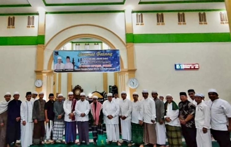 Bupati Laksanakan Safari Subuh di Masjid Miftahul Jannah Kelurahan Tungkal II