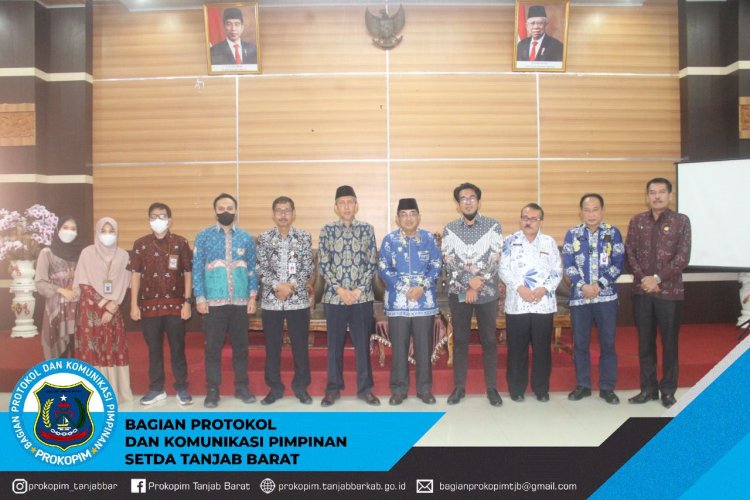 Bupati Tanjab Barat Terima Exit Meeting Tim BPK RI Perwakilan Provinsi Jambi