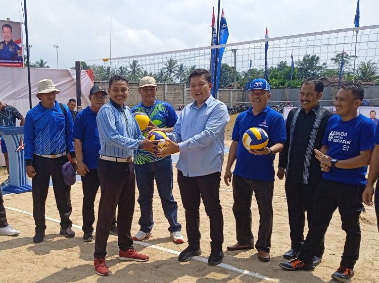 HUT Partai Demokrat ke-21, DPC Lampung Timur Adakan Turnamen Bola Voli Tingkat Dapil