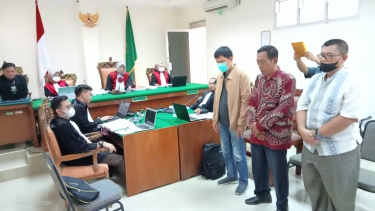 Suttan Juragan St, "Pengiriman Papan Bunga Mengatas-namakan Tokoh Adat ke Polres Lampung Timur Tidak Tepat"