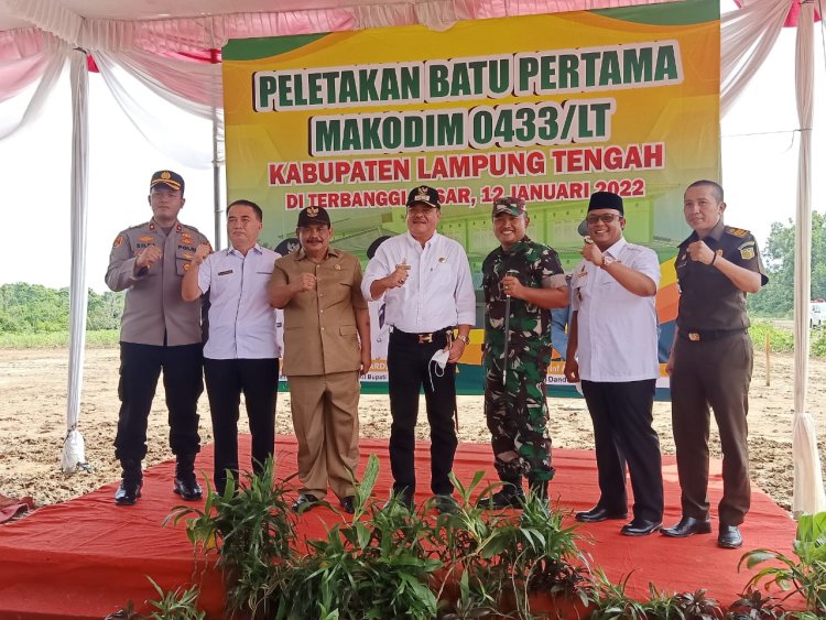 Ketua DPRD Kabupaten Lampung Tengah Hadiri Peletakan Batu Pertama Pembangunan Kodim 0433 Lampung Tengah