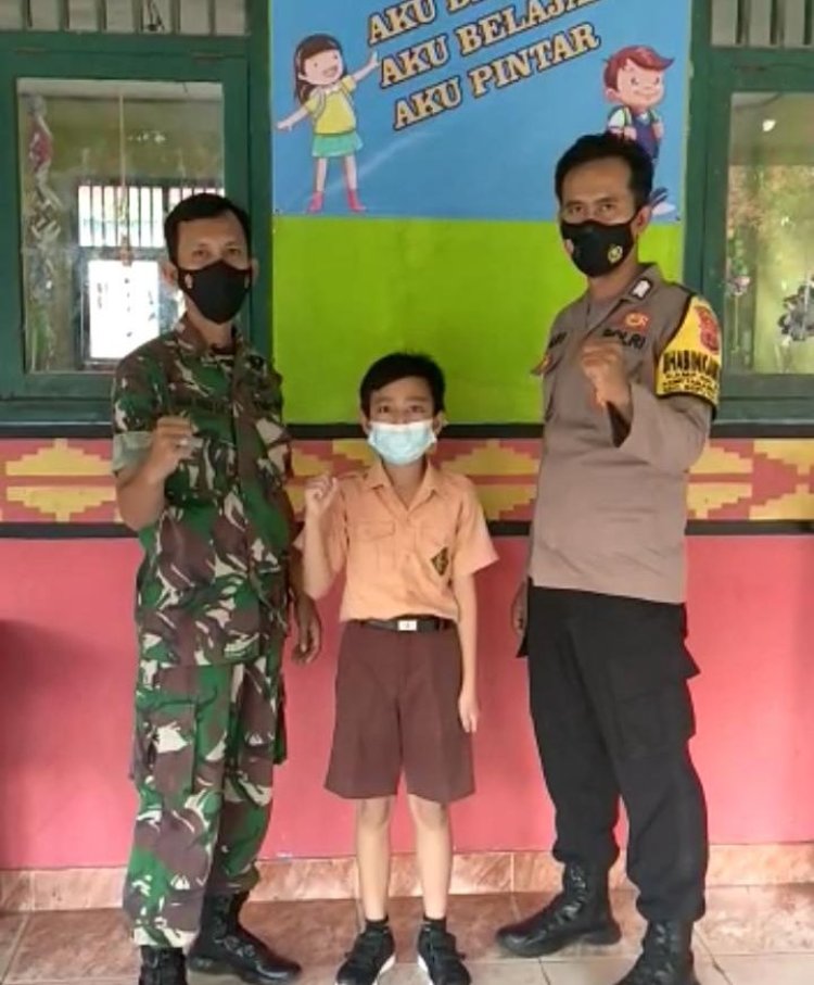 Lindungi Anak Dari Covid-19, Polres Lampung Tengah Gelar Vaksin Anak Umur 6-11 Tahun Ke Sekolah-Sekolah