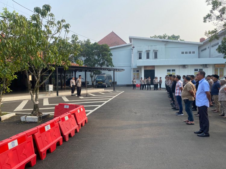 Pagi Hari Ini di Polresta Tangerang, Anggota Sat Reskrim dan Personel Lainnya Menghadiri Apel Pagi