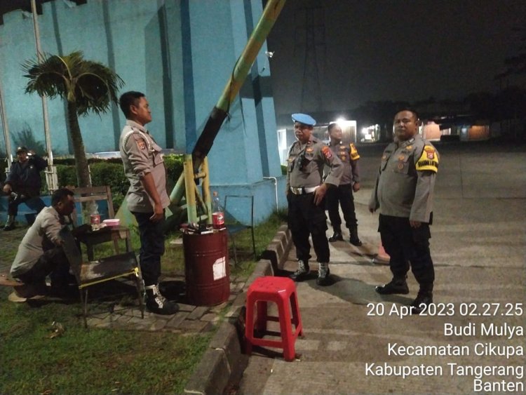 Kanit Propam IPDA Mahdi, SH bersama Anggota Polsek Cikupa Polresta Tangerang Melaksanakan Patroli Mobile di Daerah hukum Polsek Cikupa Polresta Tangerang