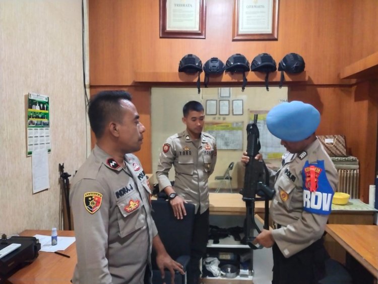 Cek Kesiap Siagaan Personil Polsek Cikupa Oleh Provost Polresta Tangerang Polda Banten