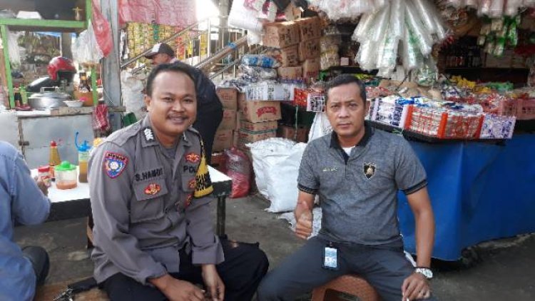 Giat Polisi RW, ANGGOTA SABHARA POLSEK CIKUPA,BRIPKA SAEBATUL HAMDI Di Kel. Cikupa Tangerang