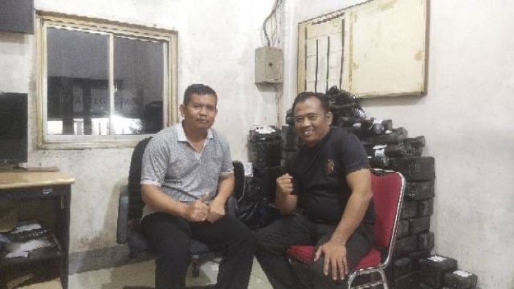KUNJUNGAN POLISI RW, IPDA MAHDI, SH, KANIT PROVOS POLSEK CIKUPA Ke Kelurahan Cikupa Tangerang