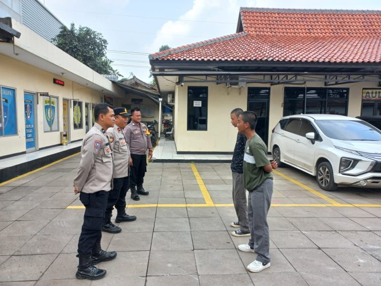 Laksanakan Kegiatan Pembinaan Wawasan Kebangsaan oleh Pawas Kanit Lantas Terhadap Pelajar Yang Terindikasi Geng Motor