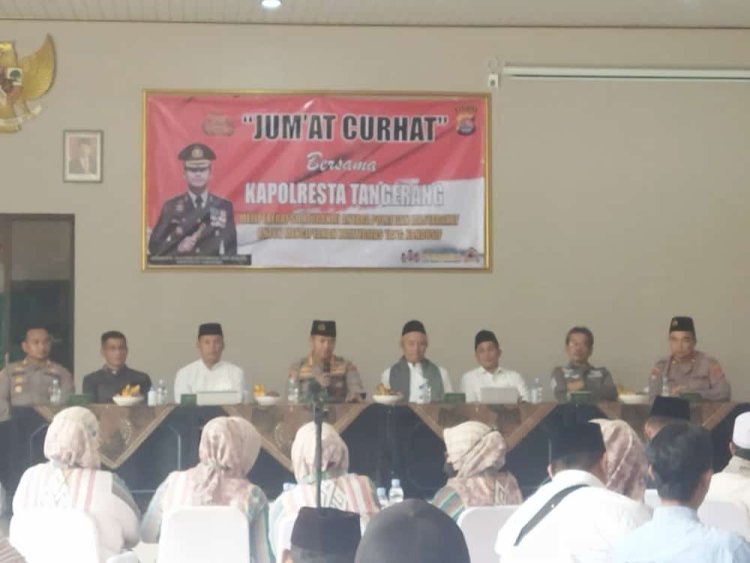 Jumat Curhat, Kapolresta Tangerang Dengarkan Aspirasi Masyarakat Desa Talaga Kecamatan Cikupa