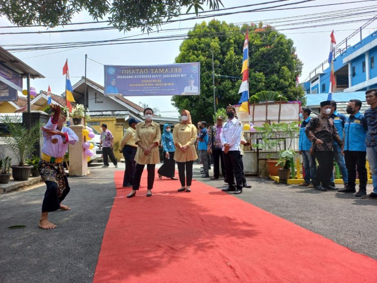 Bina Wilayah dan Kunjungan Kerja TP PKK Kabupaten Tangerang di Desa Dukuh