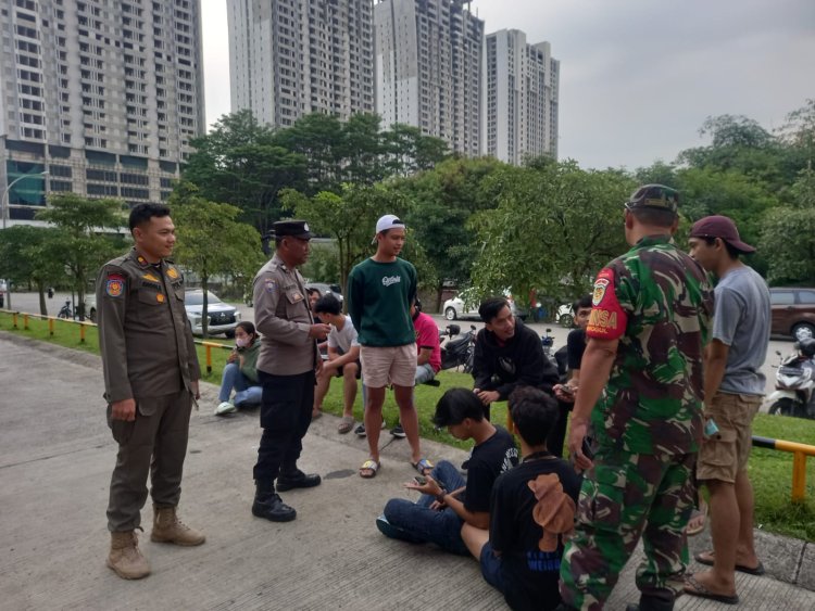 Giat Sinergitas TNI dan Polri Ajak Warga Jaga Kamtibmas dan Cegah TPPO Diwilayah Hukum Polsek Babakan Madang