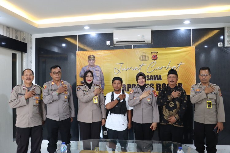 Program Jumat Curhat Polres Bogor Masih Di Dominasi Masyarakat Yang Lakukan Curhat Terkait Aduan Permasalahan Seputar Kamtibmas Di Wilayah Kabupaten Bogor