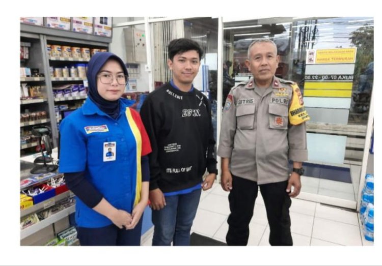 Kepolisian Dalami Aksi Pencurian Dengan Modus Tukar Helm di Sebuah Minimarkat