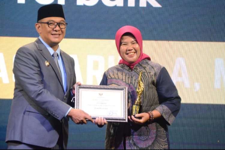 Aktif Dorong Pembangunan Kabupaten Bogor, Iwan Setiawan Tebar Penghargaan Tegar Beriman Award Kepada 35 Kategori